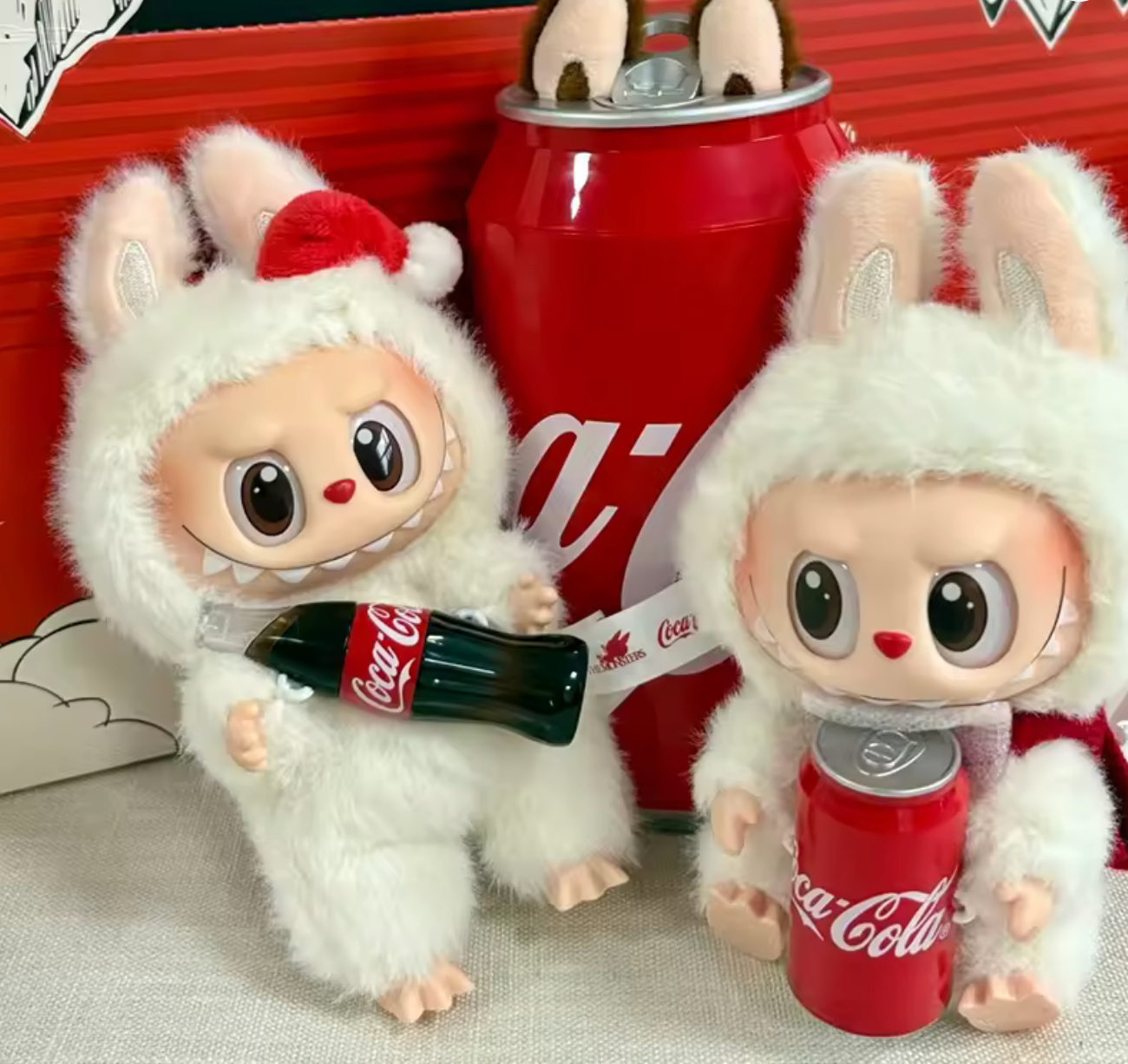Labubu édition Coca Cola